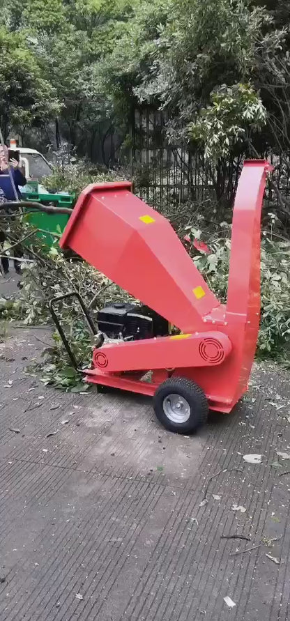 Powerful Gas Wood Chipper – Effortlessly Shred Branches Garden Waste!